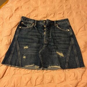 Free People Medium/Dark Wash Denim Skirt Size 29